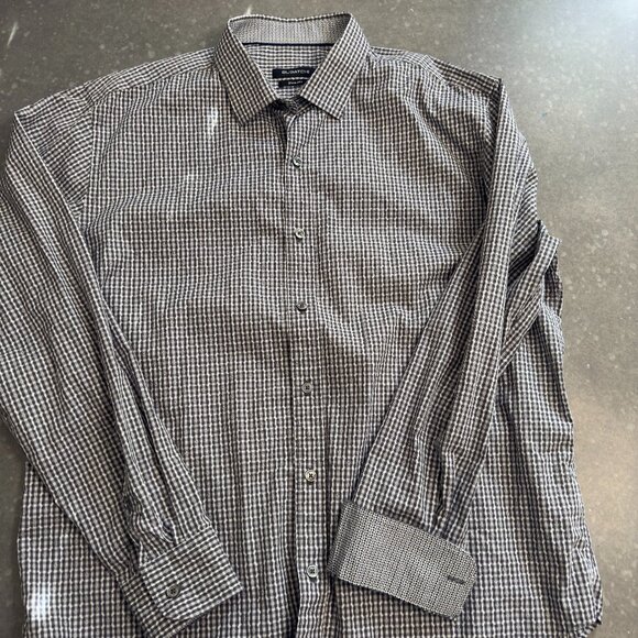 Bugatchi Shapped-Fit Mens Shirt - Picture 2 of 10